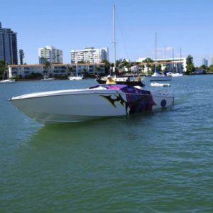 35' Cigarette Cafe Racer