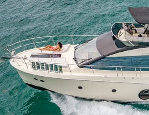 55’ monte carlo or similar