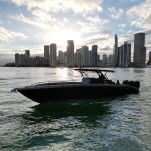 40’ Midnight Express