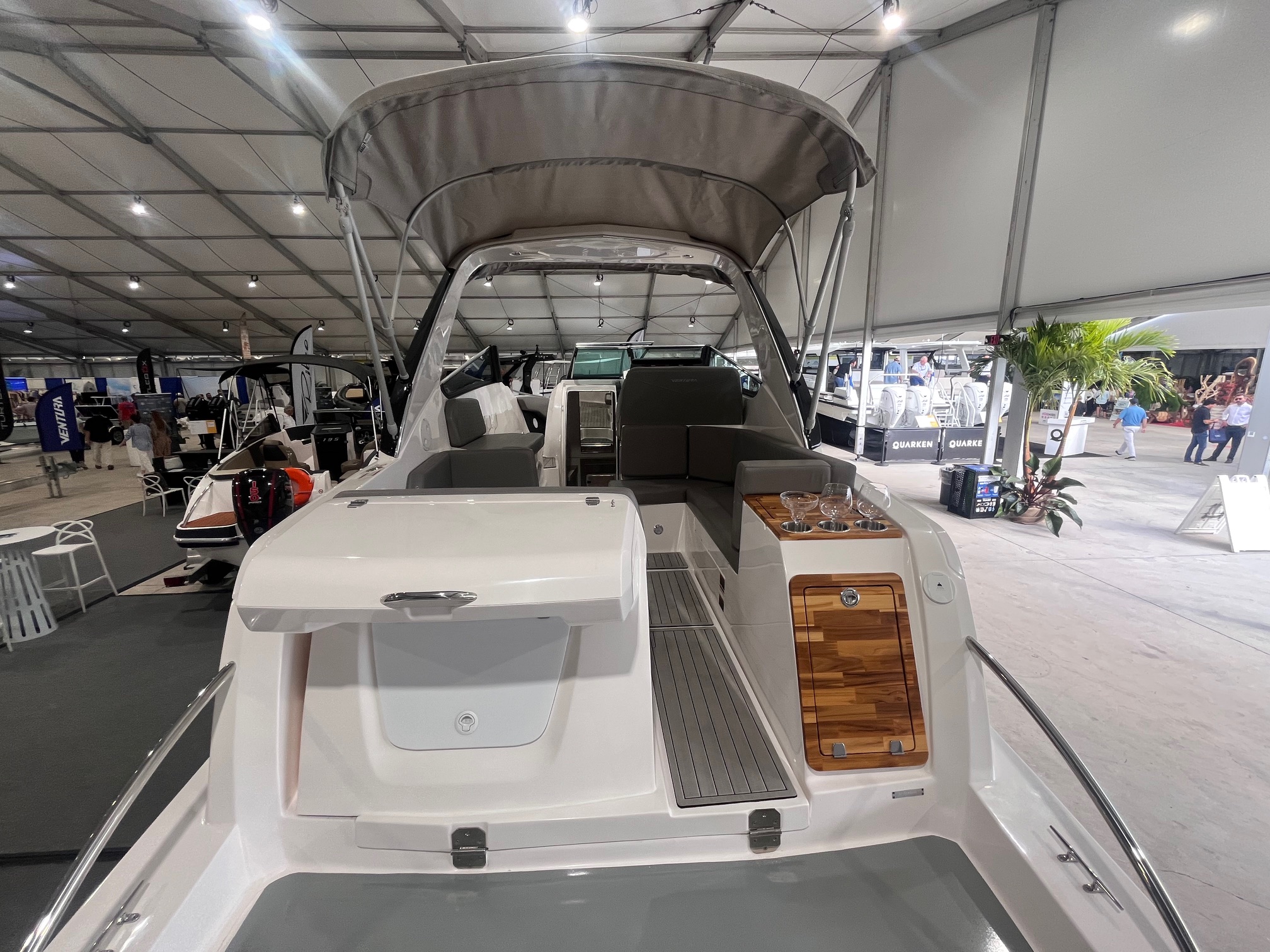 ventura_v300_crossover_8268 (1)